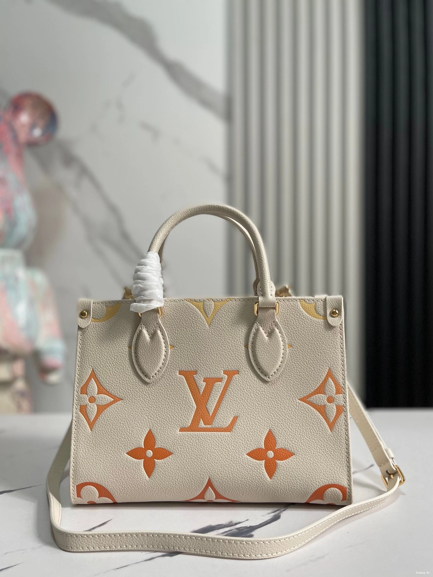 VUITTON PM LOUIS ONTHEGO 0801